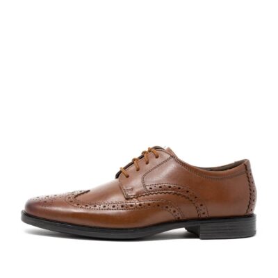 CLARKS Howard Wing Dark Tan. Premium Shoes