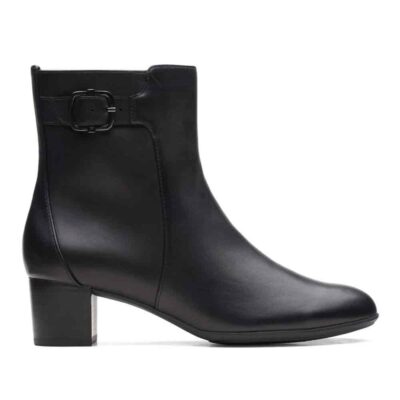 CLARKS Linnae Up Black Leather