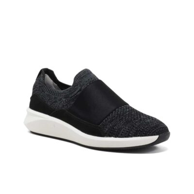 CLARKS Un Rio Knit Women Black Shoes